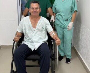 Mendes recebe alta e seguirá em repouso após fraturar costelas