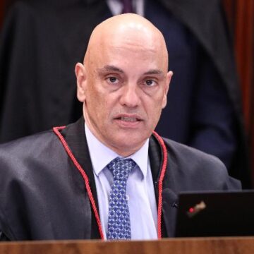 STF retoma julgamento de Bolsonaro com voto de Alexandre de Moraes