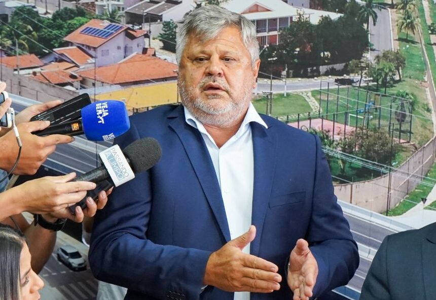 Stopa admite em CPI que Emanuel contraiu dívidas sem ter como pagar