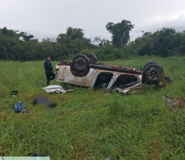 Capotamento de Hilux deixa dois mortos e feridos em rodovia de MT