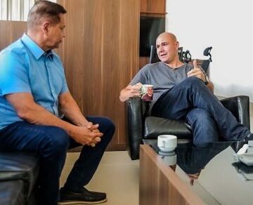 Botelho e Abilio deixam rivalidade de lado e alinham emendas para a Capital