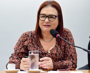 Rose Neide afirma que federação quer ampliar bancada para quatro deputados na ALMT