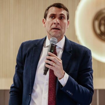 Justiça de MT Nega Liberdade a Ex-Estagiária Presa por Estelionato Virtual