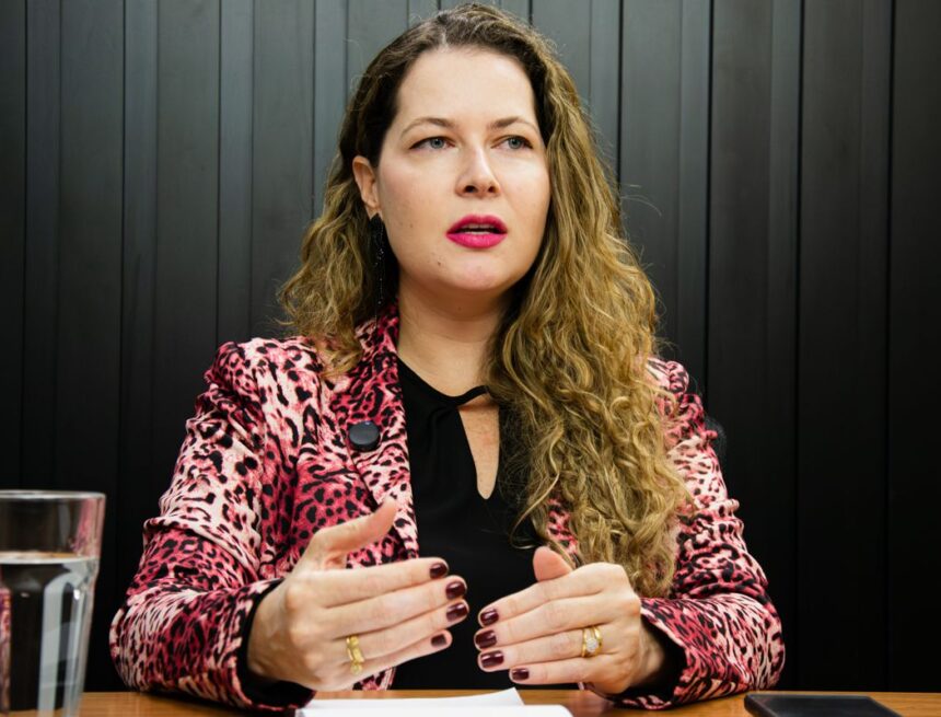 Feminicídio como Crime Autônomo Marca Avanço no Combate à Violência, Afirma Delegada