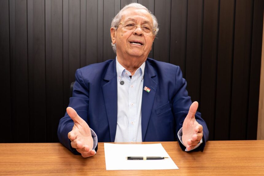 Candidatura de Jayme Campos ao Governo Ameaça Desfalcar União Brasil em MT