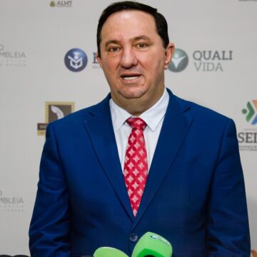 5cec7dabf7b49f3e46e8eb54979cd1c3 Valdir Barranco Afirma que Lula Busca Segundo Candidato ao Senado em Mato Grosso