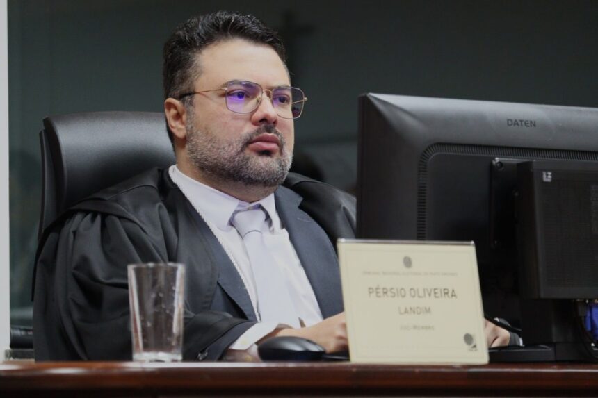 Juiz do TRE critica pedido com inteligência artificial de ex-governador