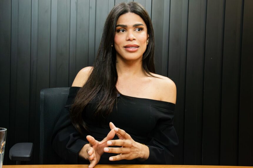 9a116320386cebcb47909ba07ec795fe Isabelle Castro conquista 3º lugar em concurso global e reforça: “Sou mulher da minha verdade”