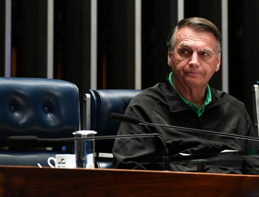 Disputa Interna no PL Gera Impasses para Candidaturas ao Senado em 2026