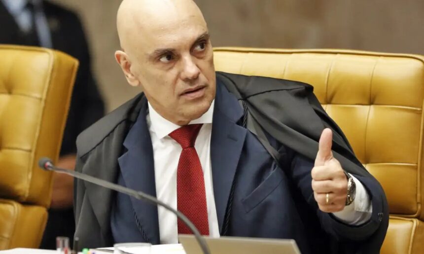 Moraes Lidera Pedidos de Impeachment no STF com 47 Acumulações