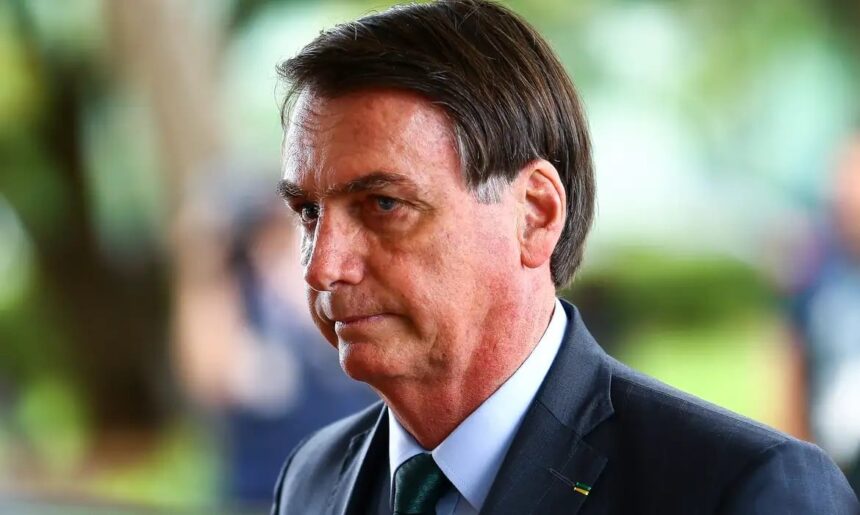 O ‘Idiota’ de Bolsonaro: Uma Dupla Leitura no Cenário Político Brasileiro
