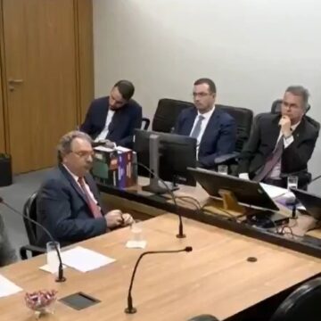 PF aponta contato de advogado com juiz antes de prisão de Vorcaro