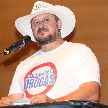 Projeto de Cattani que cria multa para consumo de drogas em locais públicos é aprovado na ALMT