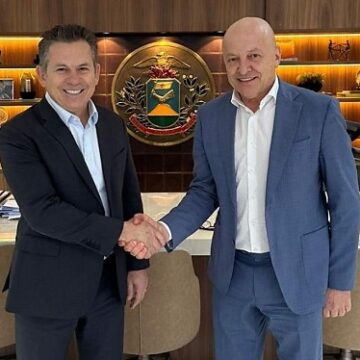 Mendes transfere comando de Mato Grosso a Pivetta em ato oficial com mudanças no secretariado