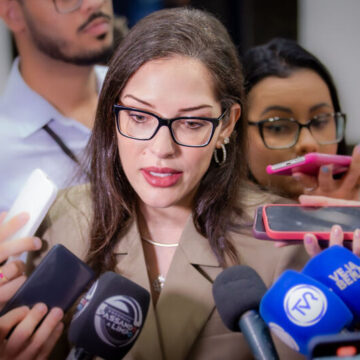 Janaina descarta ser vice de Pivetta e reafirma projeto ao Senado em 2026