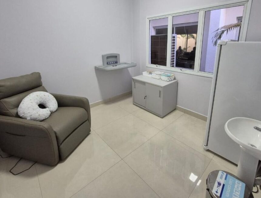 Hospital de Sorriso inaugura sala de apoio à amamentação para mães e funcionárias