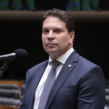 PGR solicita condenação de ex-deputado Ramagem por crimes do 8 de janeiro