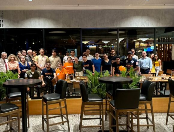 Chopp pela metade do preço expõe peso dos impostos e vira ato político do Novo Jovem em Cuiabá