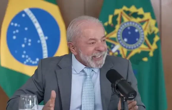 Lula gera polêmica ao citar “cabeça grande” ao falar de cearenses e ITA