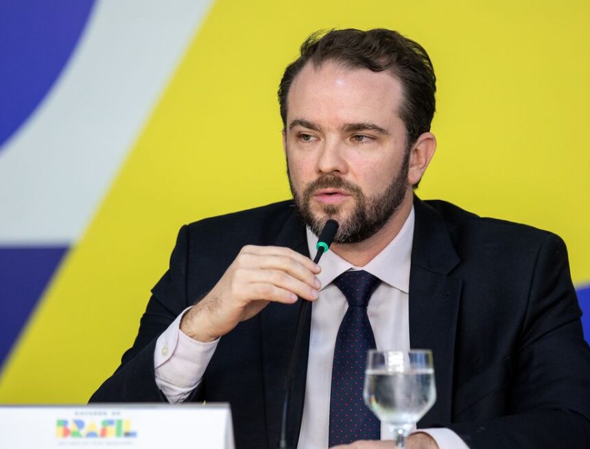 Subsídio ao diesel: governo e 25 estados se unem para estabilizar preços dos combustíveis