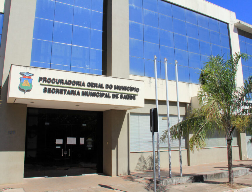 Cuiabá reforça saúde com processo seletivo que oferece salários de até R$ 7,1 mil