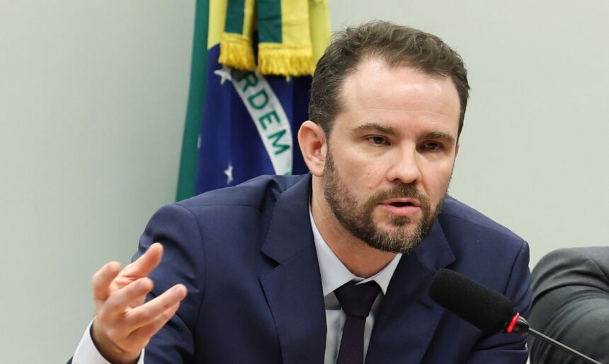 Brasil avalia possíveis prejuízos econômicos por medidas dos EUA contra facções © Lula Marques/ Agência Brasil.