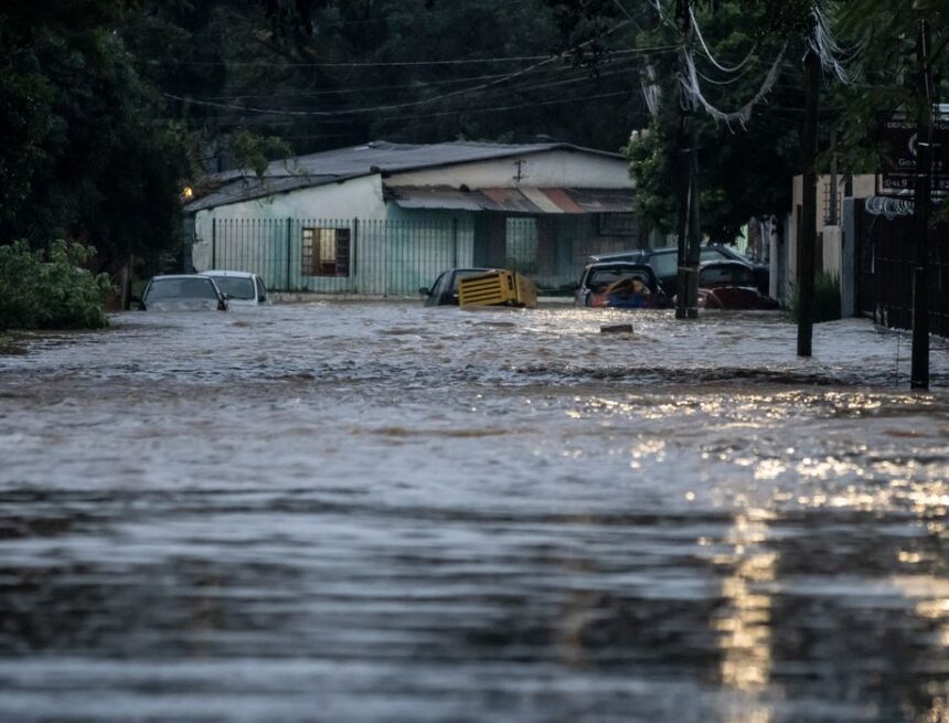 Moradores de capitais priorizam enchentes e alagamentos como maior desafio ambiental