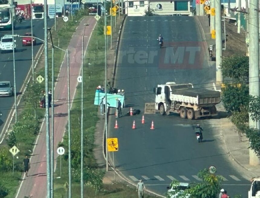 Colisão entre motocicleta e caminhão provoca interdição parcial em rodovia