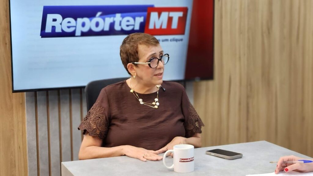 Denise esclareceu uma das principais dúvidas que têm gerado confusão entre os empresários: a necessidade de manter um psicólogo de forma fixa no quadro de funcionários