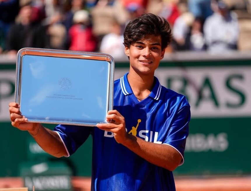 Guto Miguel faz história no tênis ao conquistar Roland Garros juvenil e liderar ranking mundial