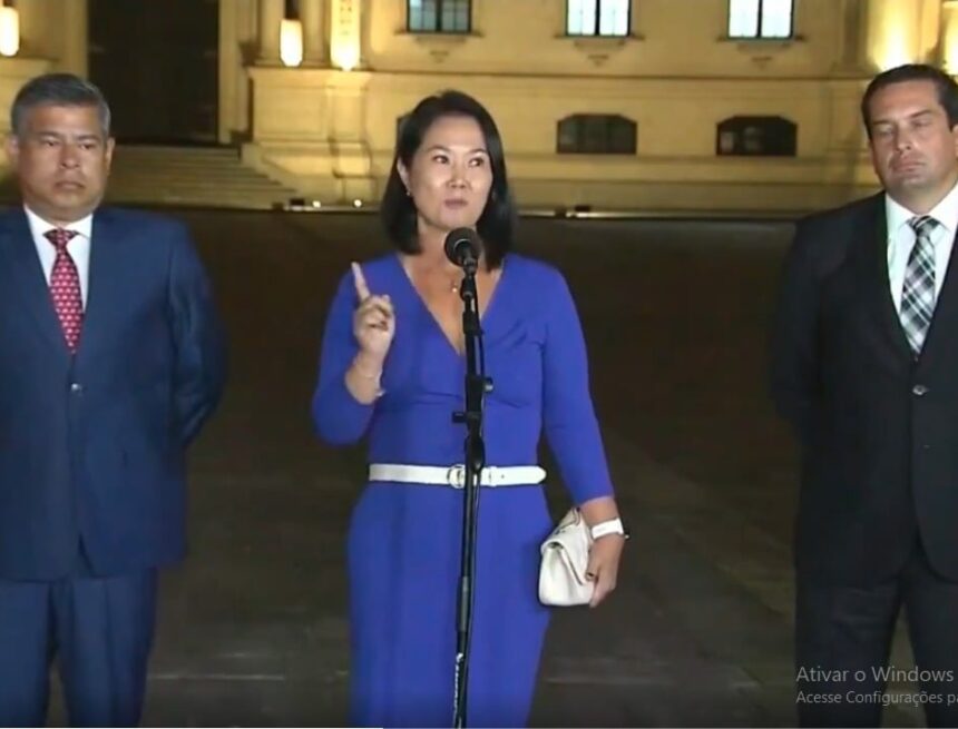 Eleição no Peru: disputa presidencial segue indefinida com apuração avançada