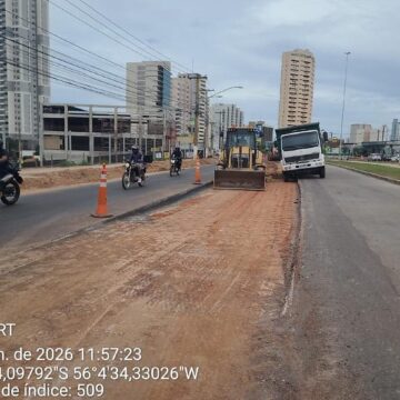 No trecho entre o Conselho Regional de Engenharia e Agronomia (Crea) e a Rua Voluntários da Pátria, o trabalho já avança para sinalização da pista.