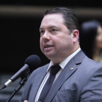 Câmara dos Deputados" decoding="async" fetchpriority="high" data-srcset="https://medias.revistaoeste.com/