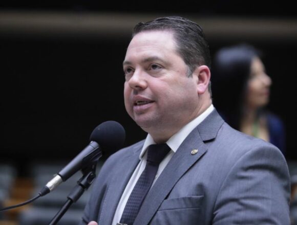 Apreensão de gado no Pará provoca críticas e reacende debate sobre reassentamento rural Câmara dos Deputados" decoding="async" fetchpriority="high" data-srcset="https://medias.revistaoeste.com/