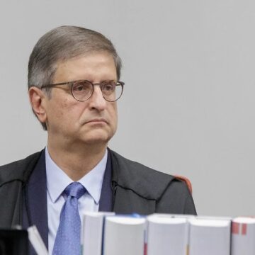 PGR se manifesta contra suspensão de lei que pode permitir redução de pena de Bolsonaro