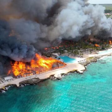 Incêndio destruiu resort na República Dominicana nessa sexta-feira (19