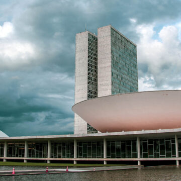 lei federal, depois de aprovação na Comissão de Direitos Humanos, Minorias e Igu