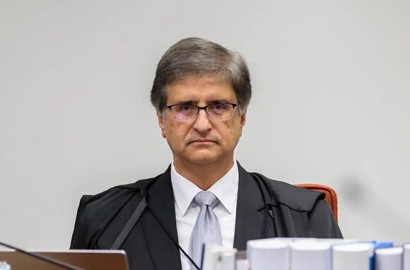 tal Metrópoles aponta que o órgão identificou contradições, omissões e obscurida