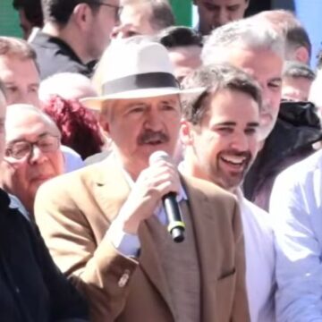 Aldo Rebelo assume comando da articulação política de Caiado