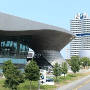 BMW planeja corte de 8 mil empregos na Alemanha em reestruturação estratégica