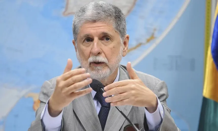 Brasil reage a ataques de Milei e vê maior crise diplomática com Argentina em décadas