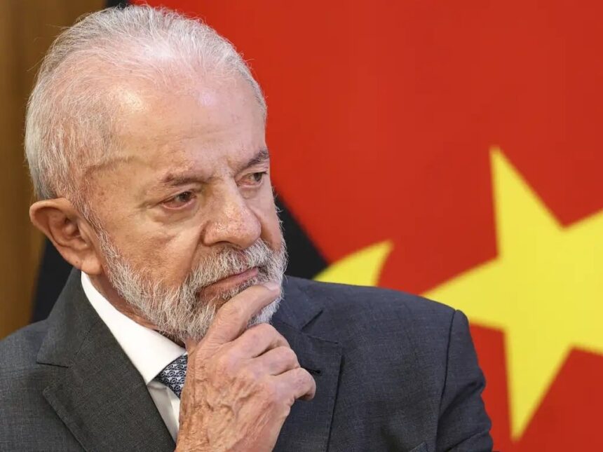 Confiança em instituições políticas brasileiras atinge patamares baixos, aponta pesquisa
