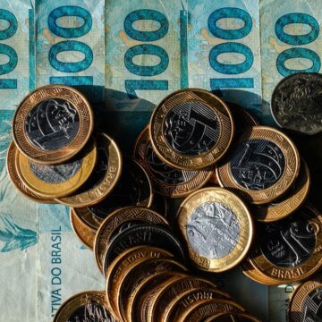 Pagamento de R$ 679,19 do Bolsa Família de julho chega nesta quarta para NIS final 8