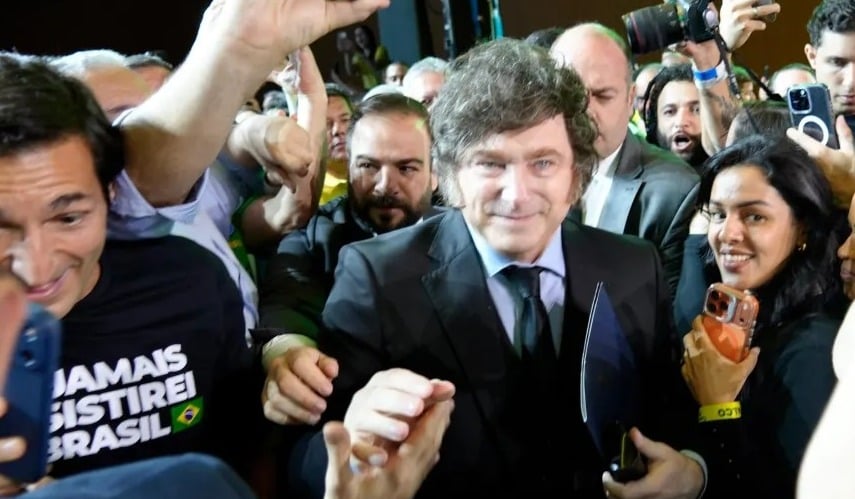Partido dos Trabalhadores pede investigação sobre participação de Milei em evento do PL no Brasil Partido dos Trabalhadores pede investigação sobre participação de Milei em evento do PL no Brasil