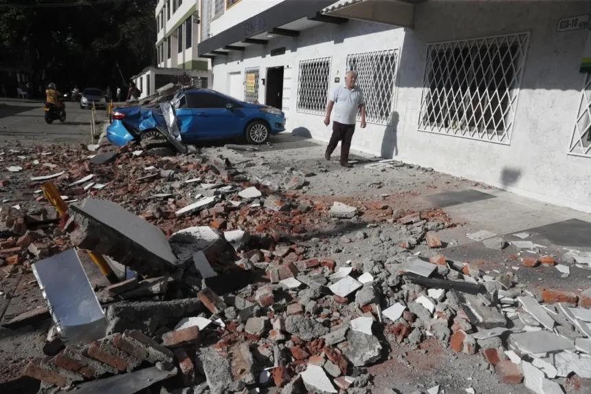 Colômbia enfrenta devastação após terremoto de 7.4 com 74 mortos em balanço inicial Colômbia enfrenta devastação após terremoto de 7.4 com 74 mortos em balanço inicial