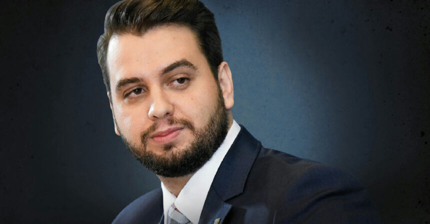 Decisão do STF permite encontros de Carlos e Flávio Bolsonaro com Filipe Martins