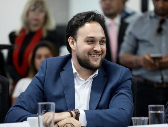 felipe-wellaton Wellaton dizia que Abilio não tinha maturidade para governar Cuiabá; hoje, ocupa cargo na gestão do prefeito