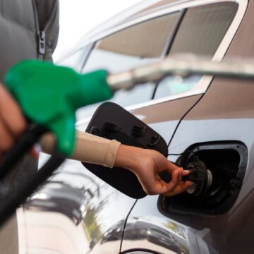 Gasolina com mais etanol: nova composição é obrigatória e gera expectativas no país