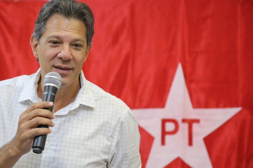 Gravação de segurança contesta versão de abordagem da PM a motorista de Haddad