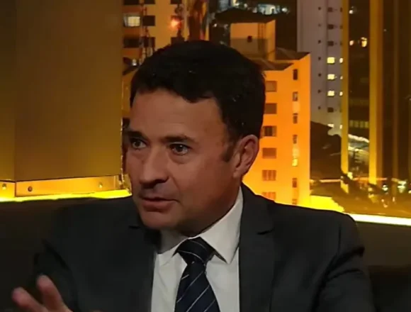 Mello Araújo detalha saneamento financeiro e combate à corrupção na Ceagesp Mello Araújo detalha saneamento financeiro e combate à corrupção na Ceagesp